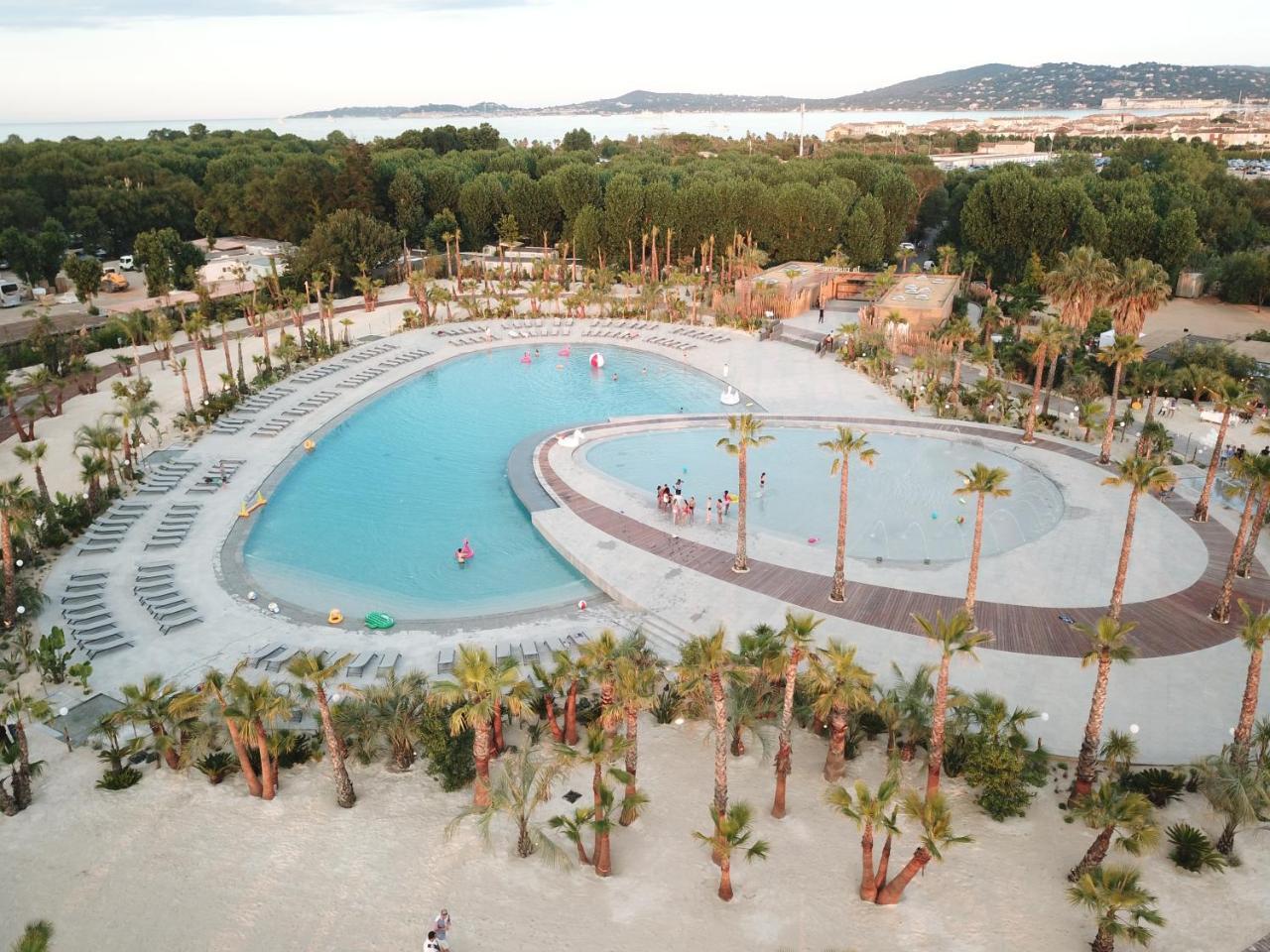 Отель Bj Riviera Гримо Экстерьер фото
